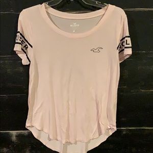 Pink Hollister T-shirt￼